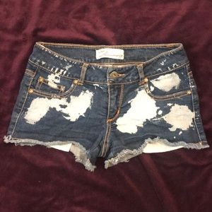 Vintage Havana - Dark Blue/ Bleached Denim Shorts